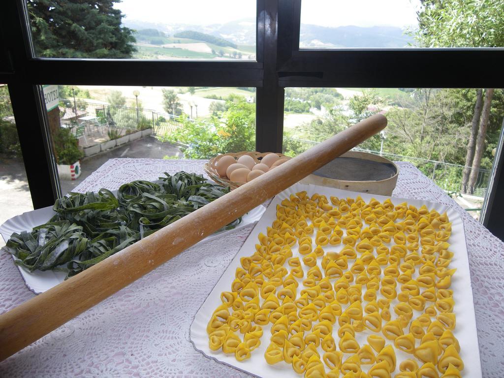Hotel Pineta Loiano Екстериор снимка